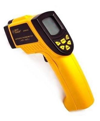 Termómetro infrarrojo digital amarillo con pantalla y botones negros