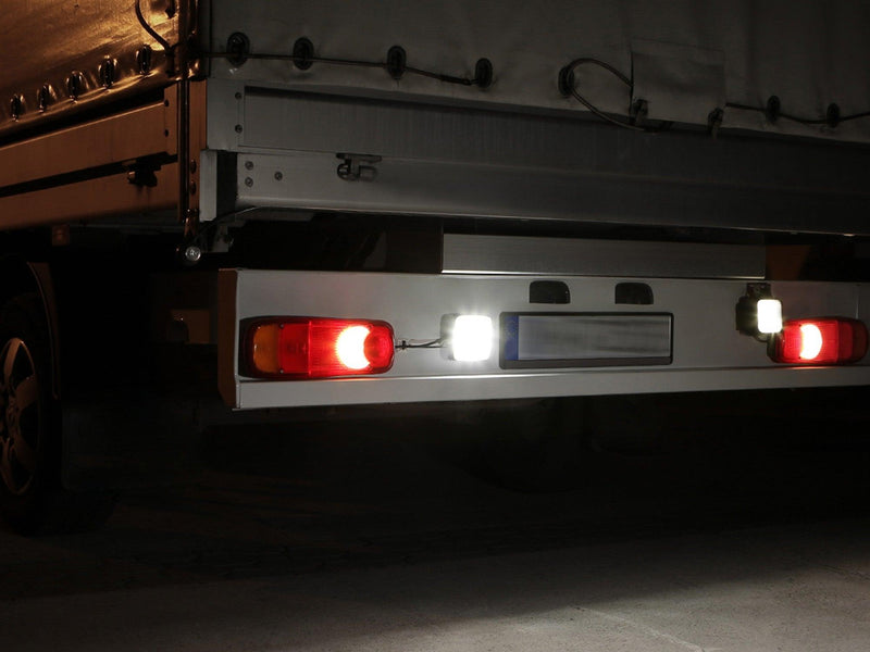 Foco LED para marcha atrás Homologado R23 - Autowin24