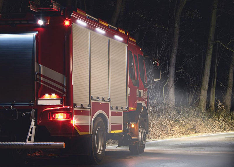 Foco LED Lateral 35W | 3.000 Lúmenes, IP67 y Diseño Antideslumbrante - Autowin24