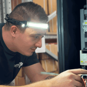 Lámpara Frontal LED Pro Head – 500 Lúmenes y Sensor de Movimiento - Autowin24