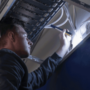 Lámpara de Trabajo MAG PEN 3 – Compacta, Potente y Recargable - Autowin24