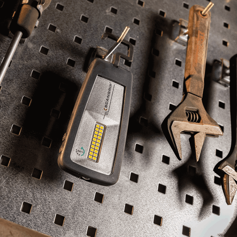 Lámpara de Trabajo MINIFORM – Compacta, Potente y Recargable - Autowin24