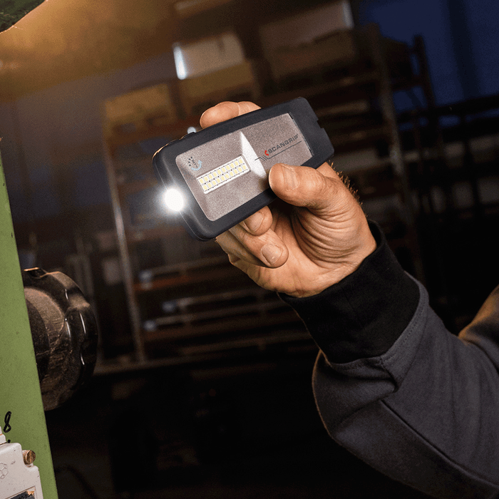 MINIFORM Work Lamp – Compact, Powerful and Rechargeable