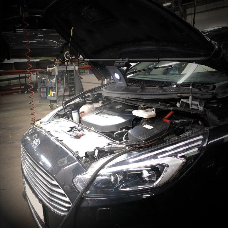 Projecteur LED Scangrip Nova Bonnet, 2000 lumens, pour intérieurs de capot et d'atelier 