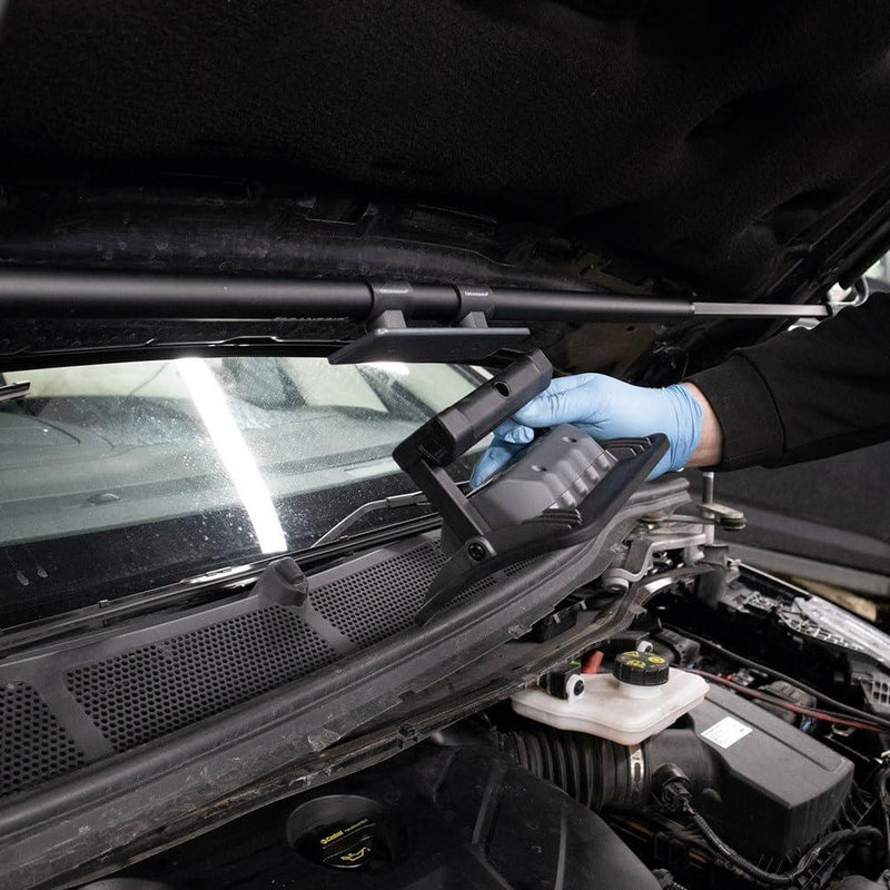 Projecteur LED Scangrip Nova Bonnet, 2000 lumens, pour intérieurs de capot et d'atelier 